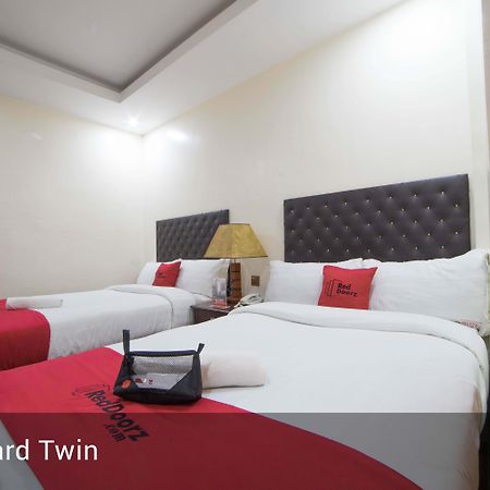 Reddoorz Plus @ Balibago Angeles City Exterior foto